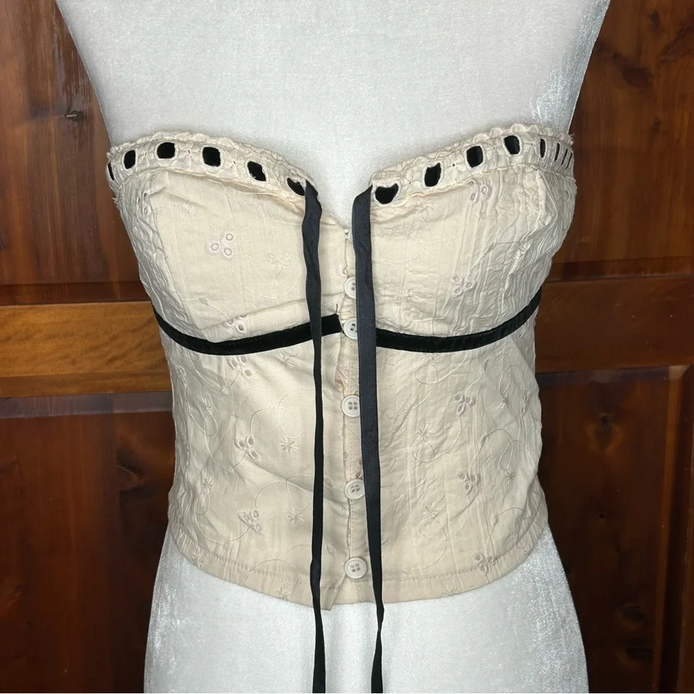 Forever 21 Eyelet Crop Top w Blk Velvet Ribbon Accent Coquette Fairycore Y2K - Picture 7 of 16
